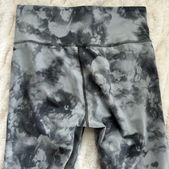 Athleta Blue-Gray Floral Crush Chaturanga Leggings Size S - Picture 6 of 8